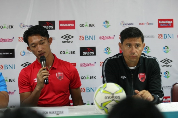 Pelatih PSM Angkat Bicara Kemarahan Zulham Zamrun