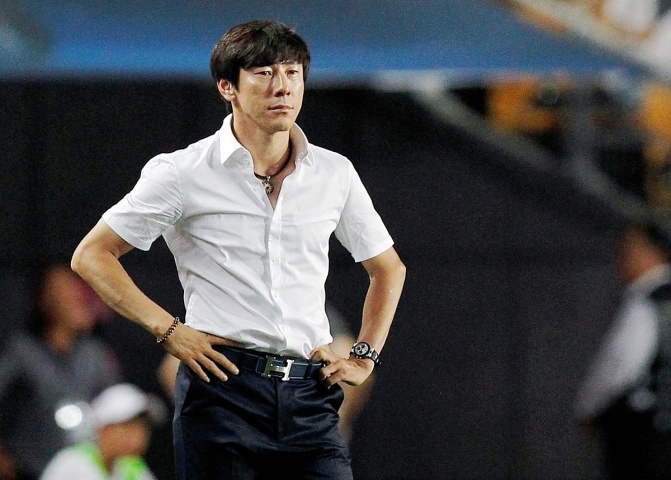 Terhalang Permenkumham, Shin Tae-yong Terancam Tak Bisa Balik ke Indonesia