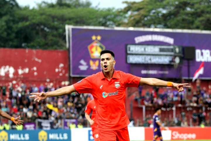 Liga 1 2022/2023: Pato Gemilang, Borneo FC Menang di Kandang Persik