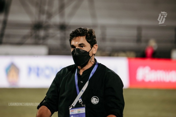 Eduardo Almeida Tak Peduli 5 Pemain Persija Absen Lawan Arema