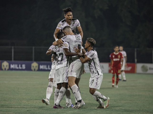 BRI Liga 1 2021-2022: Bhayangkara FC Tak Berdaya, Bali United Masuk ke 3 Besar