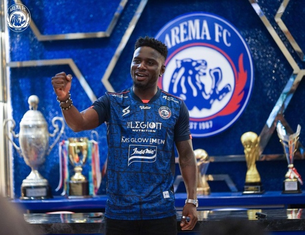 Abel Camara Bertekad Gantikan Posisi Fortes di Hati Aremania