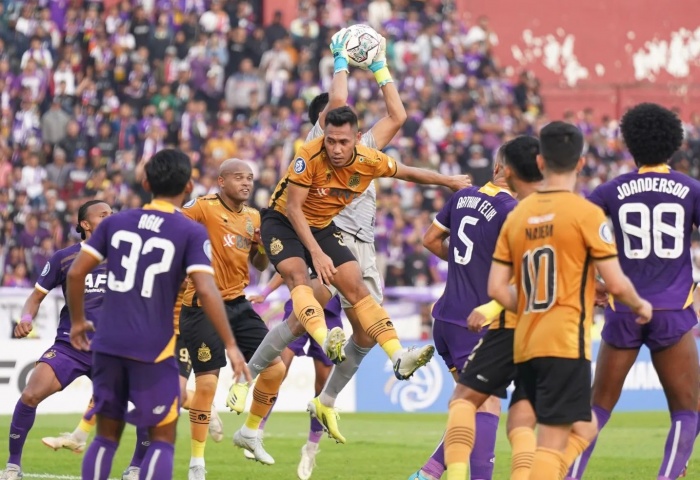 Liga 1 2022/2023: Duel Persik vs Bhayangkara FC Berakhir Imbang