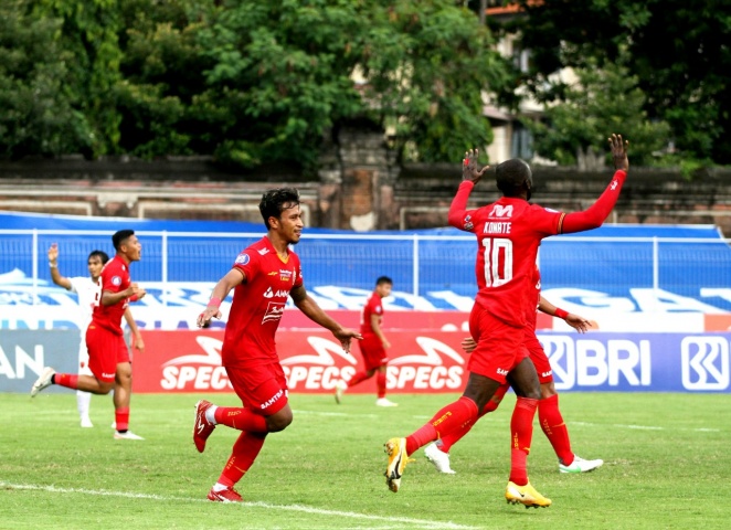 BRI Liga 1 2021-2022: Comeback is Real! Persija Jakarta Bungkam PSM Makassar