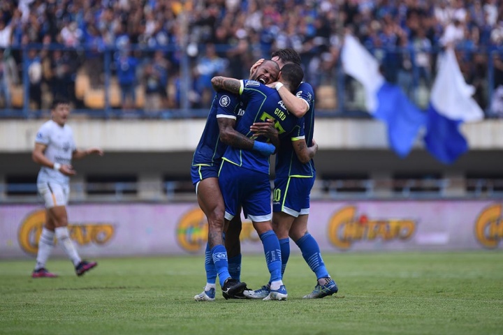 Liga 1 2022/2023: Debut Manis Luis Milla, Persib Tumbangkan Rans Nusantara