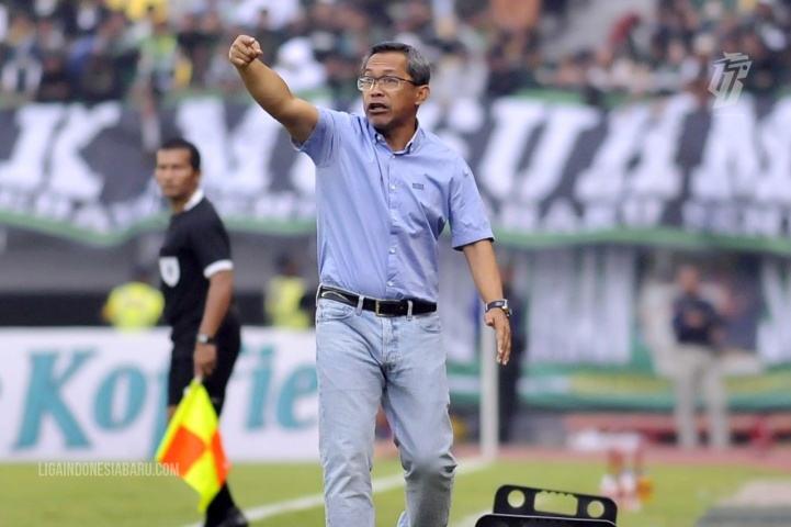 Liga 1 2022/2023: Marselino Absen, Aji Santoso Putar Otak untuk Lawan PSM Makassar